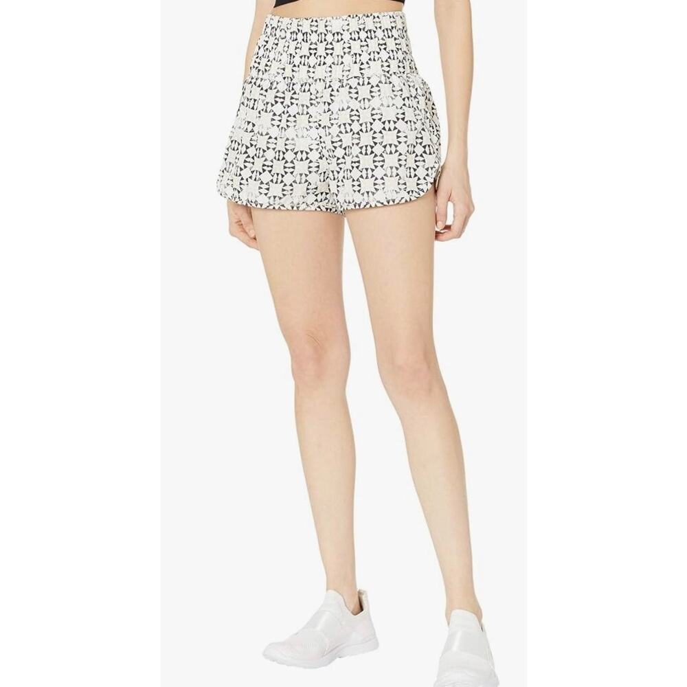 NWOT / Free People / The Way Home Shorts / Trance Pattern / sz S